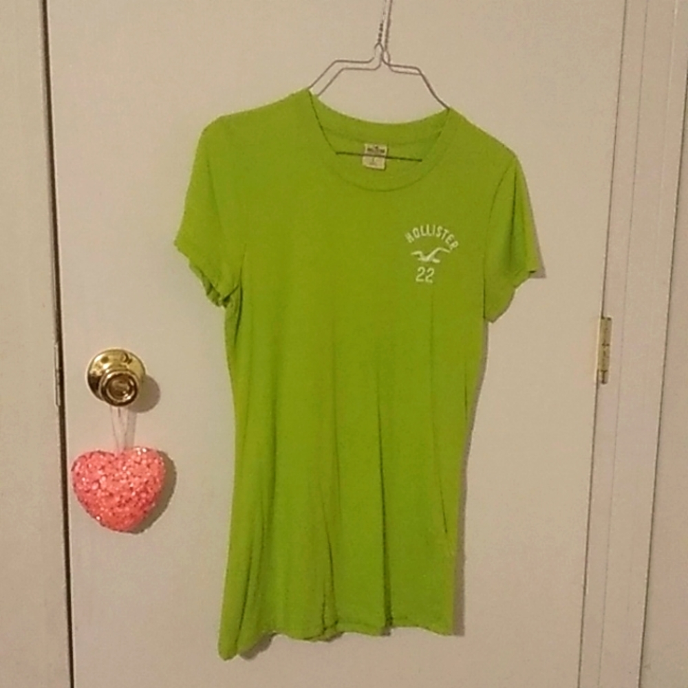 Short sleeved tshirt
